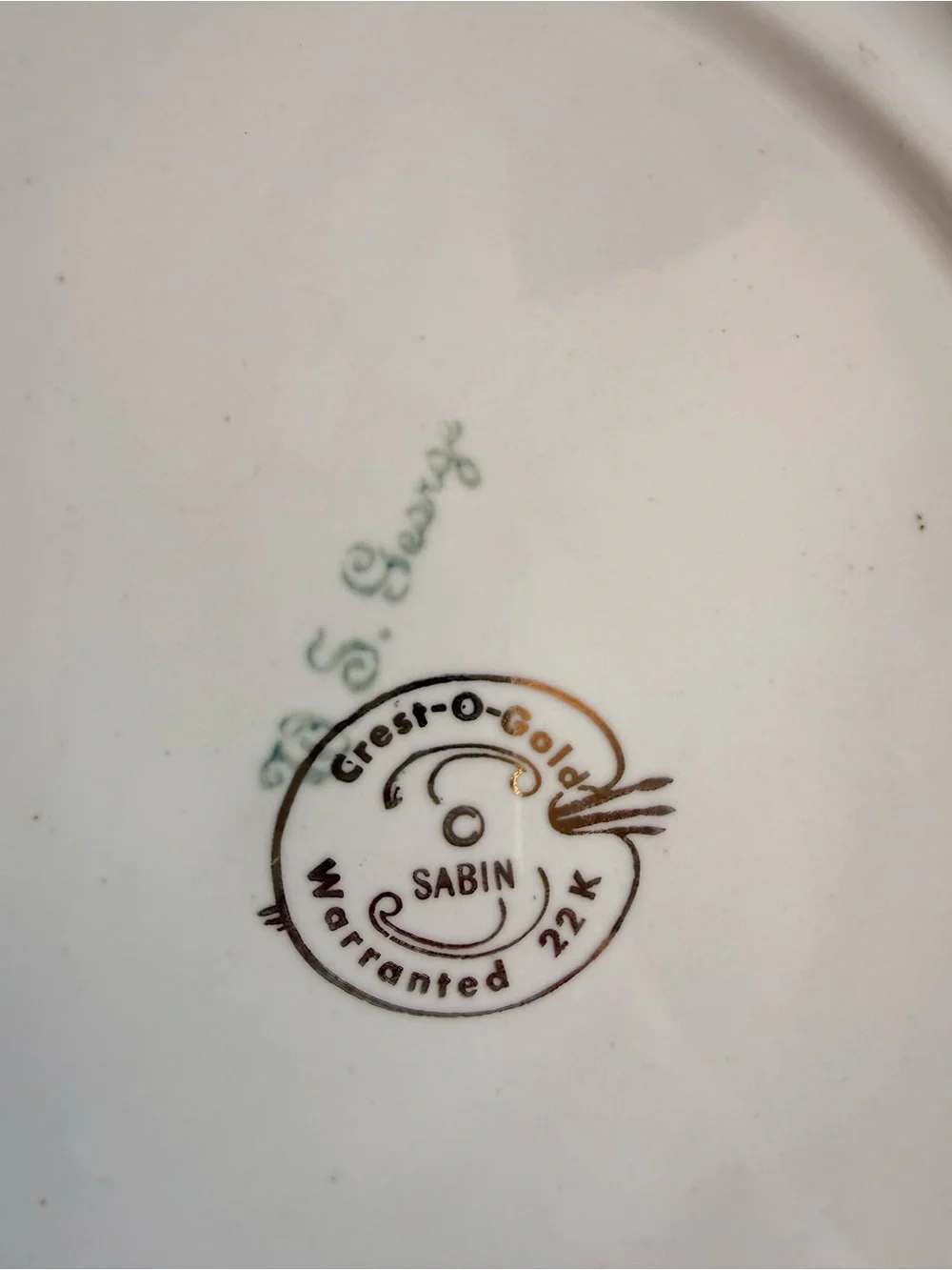 Vintage Sabin Crest-O-Gold Hollywood California Plates 22K Set of 3